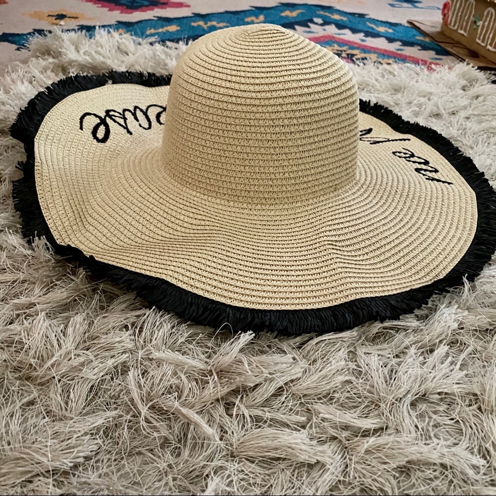 NEW Woven Floppy Hat - Picture 3 of 11
